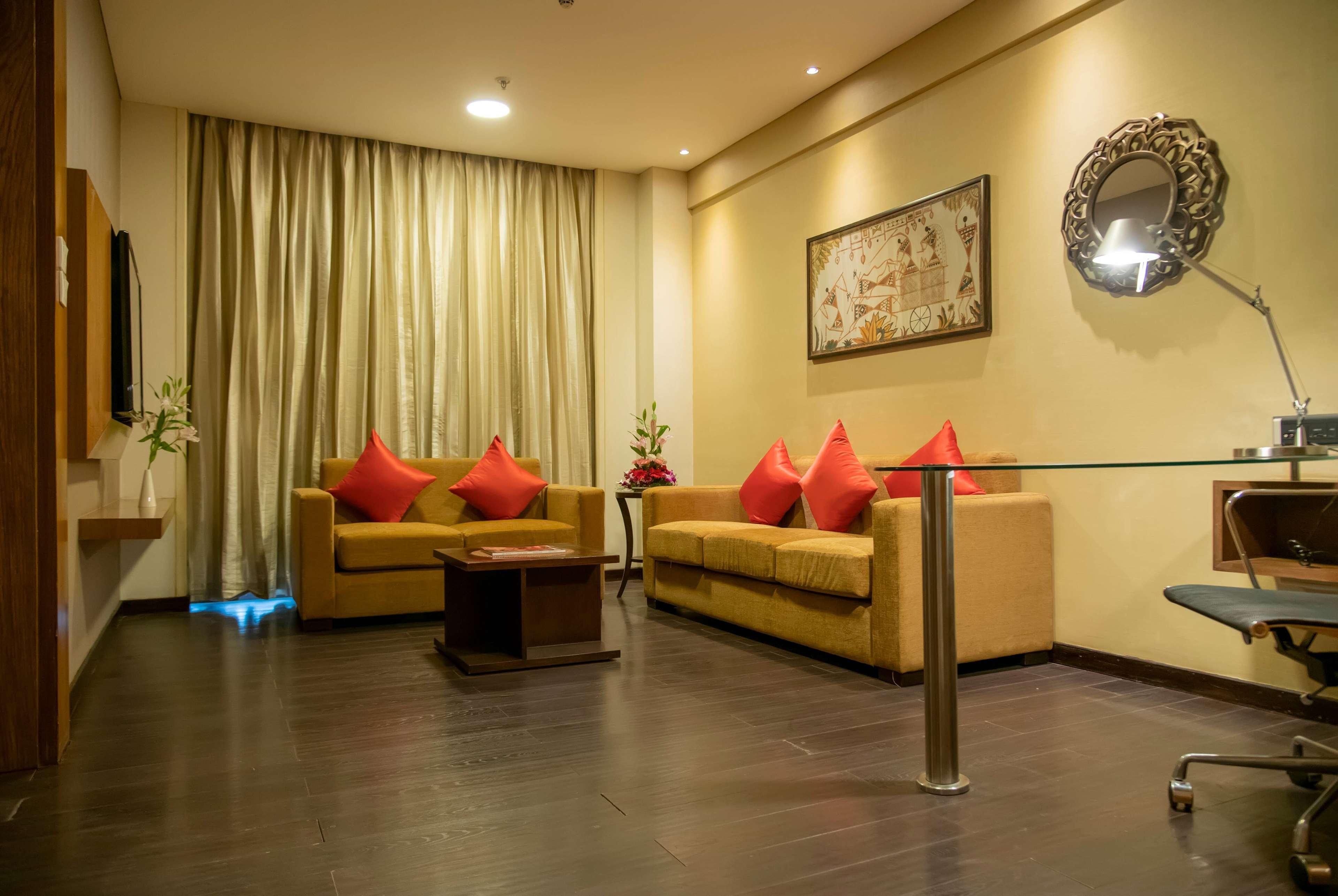 รามาดา พลาซา บาย วินด์แฮม ปูเน่ ฮินเจวาที Hotel Dapuri ภายนอก รูปภาพ