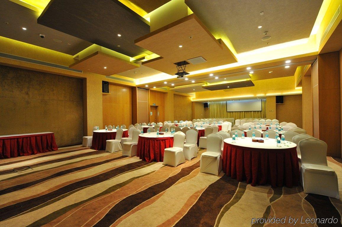 รามาดา พลาซา บาย วินด์แฮม ปูเน่ ฮินเจวาที Hotel Dapuri ภายนอก รูปภาพ
